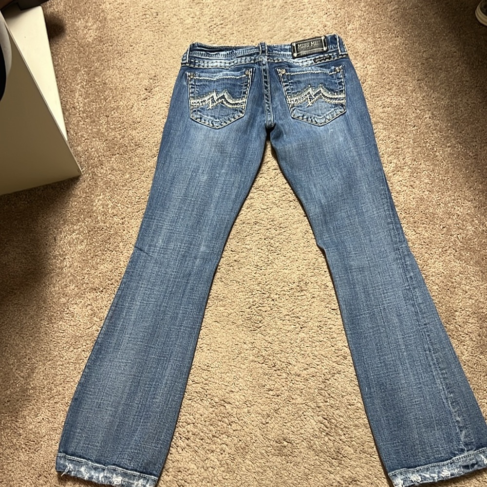 Miss Me Low Rise Boot Cut - Picture 5 of 5